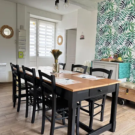 Maison Avec Jardin, Près Plages Du Débarquement, Table Ping Pong, à 800 M D' Omaha Adaptée Jeunes Enfants Casa vacanze Vierville-sur-Mer