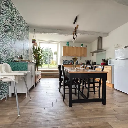 Le So Wild: Normandy Retreat With Garden And Tennis Holiday home *