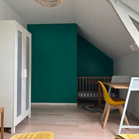 Maison Avec Jardin, Près Plages Du Débarquement, Table Ping Pong, à 800 M D' Omaha Adaptée Jeunes Enfants *