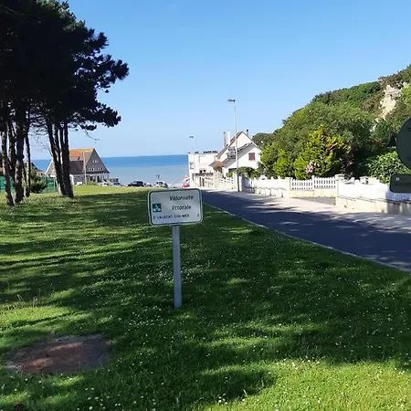 Holiday home Le So Wild: Normandy Retreat With Garden And Tennis