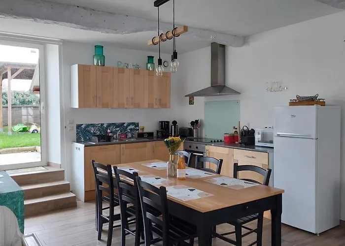 Le So Wild, Maison Avec Jardin Clos, Terrasse Amenagee, 5 Mn A Pied Commerce, Terrain De Tennis, A 800 M De La D'omaha Jeux Arcade, Jouets, Materiel Jeunes Enfants Enfants, Table Ping-pong ויירוויל-סור-מר